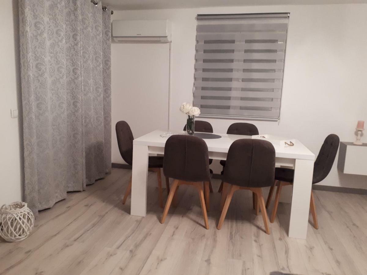 Apartment Jole 1 Trogir Exterior foto